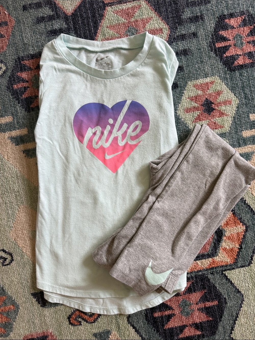 Nike Mint Tee with Purple-Pink Gradient Heart and Gray Leggings